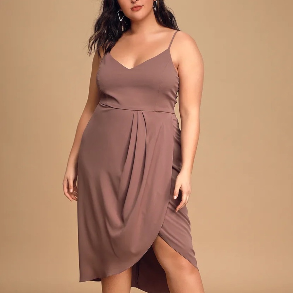 Lulu’s Reinette Mauve Purple midi dress